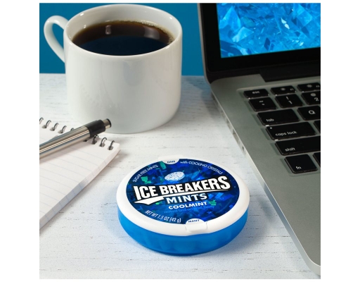 ICE BREAKERS Ice Cubes Spearmint Sugar Free Chewing Gum Bottle, 3.24 Oz - City Market - View #4