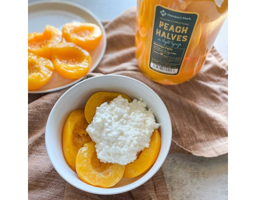 Member's Mark Yellow Clingstone Peach Halves in Light Syrup, 60 oz.