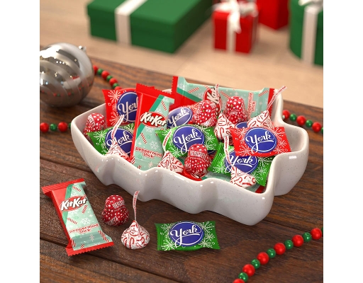 Kit Kat, and York Peppermint Patties Christmas Candy Bulk Bag, 135 count. Hersheys image 8